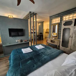 apt-moodsolutionsskg.hotelschalkidiki.net/