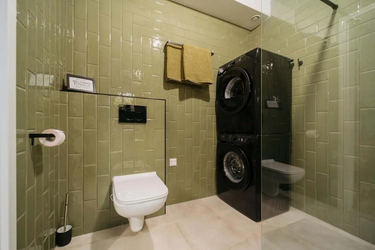 Monkey Suite Budapest
