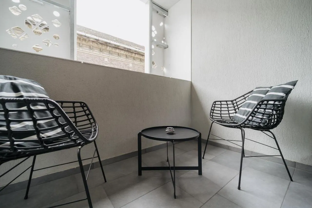 Monkey Suite Budapest